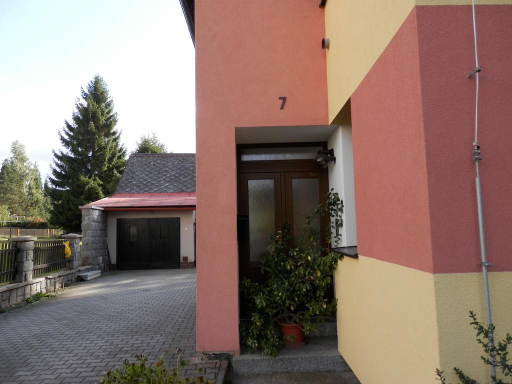 Ubytovani Verner Villa Дестне в Орлицки хора Екстериор снимка
